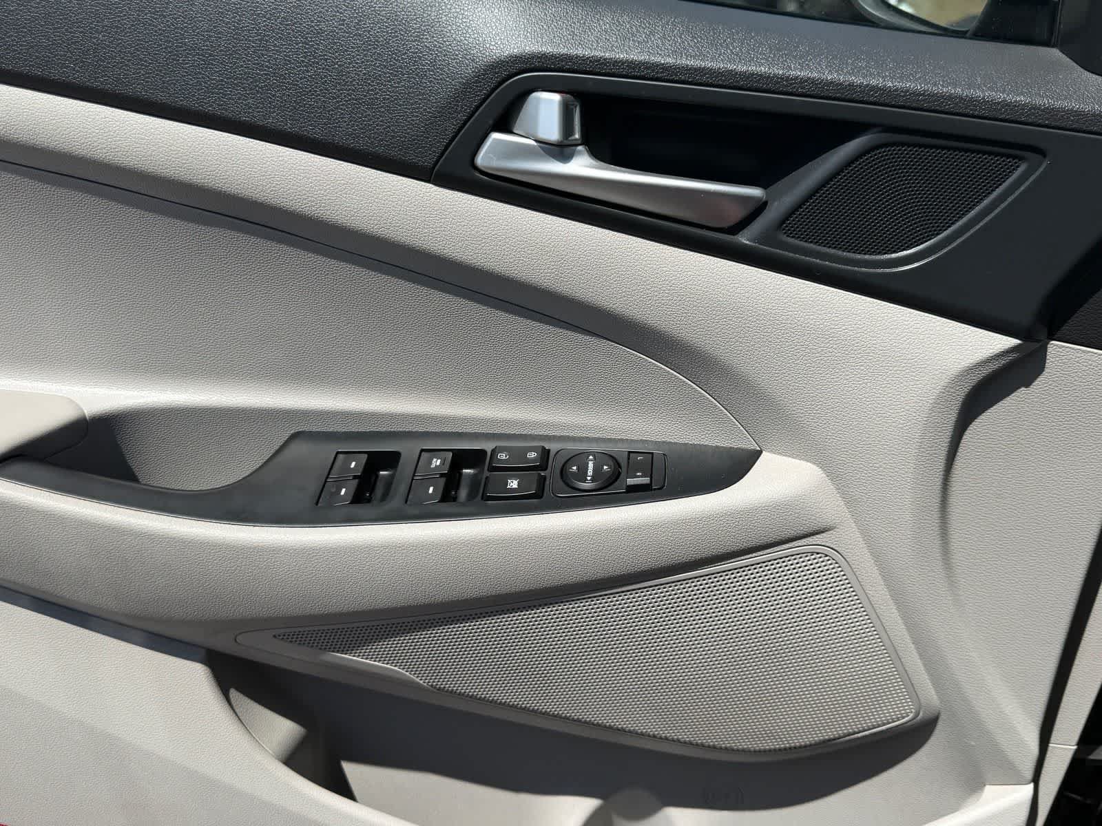 Used 2020 Hyundai Tucson Value AWD/4WD image 17