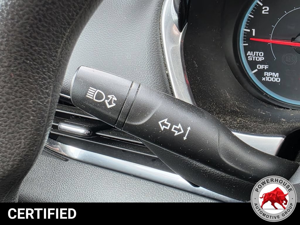 Used 2021 Chevrolet Traverse LS FWD image 30