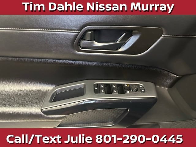 Used 2024 Nissan Pathfinder SV AWD/4WD image 22