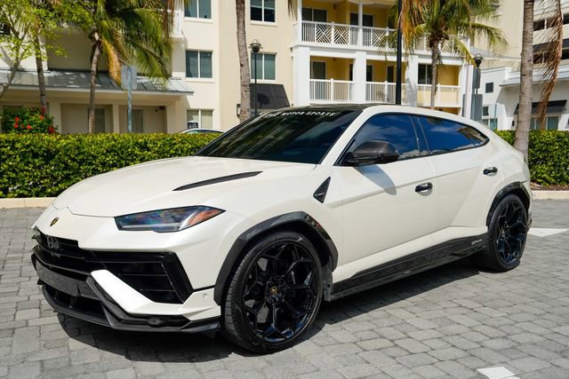Used 2023 Lamborghini Urus Performante image 9