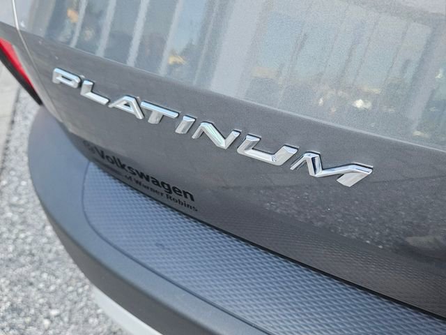 Used 2023 Ford Escape Platinum image 11