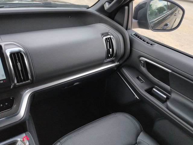 New 2027 Ford Expedition Max Platinum w/ Stealth Performance Package AWD/4WD image 17
