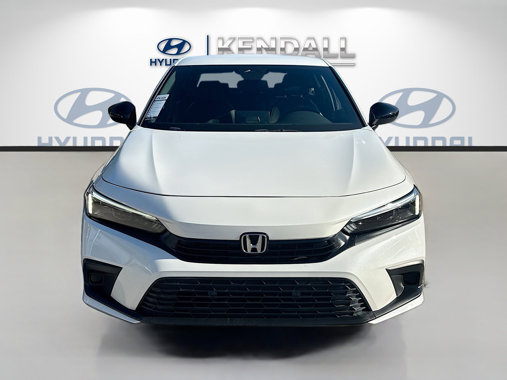 Used 2023 Honda Civic Sport image 2