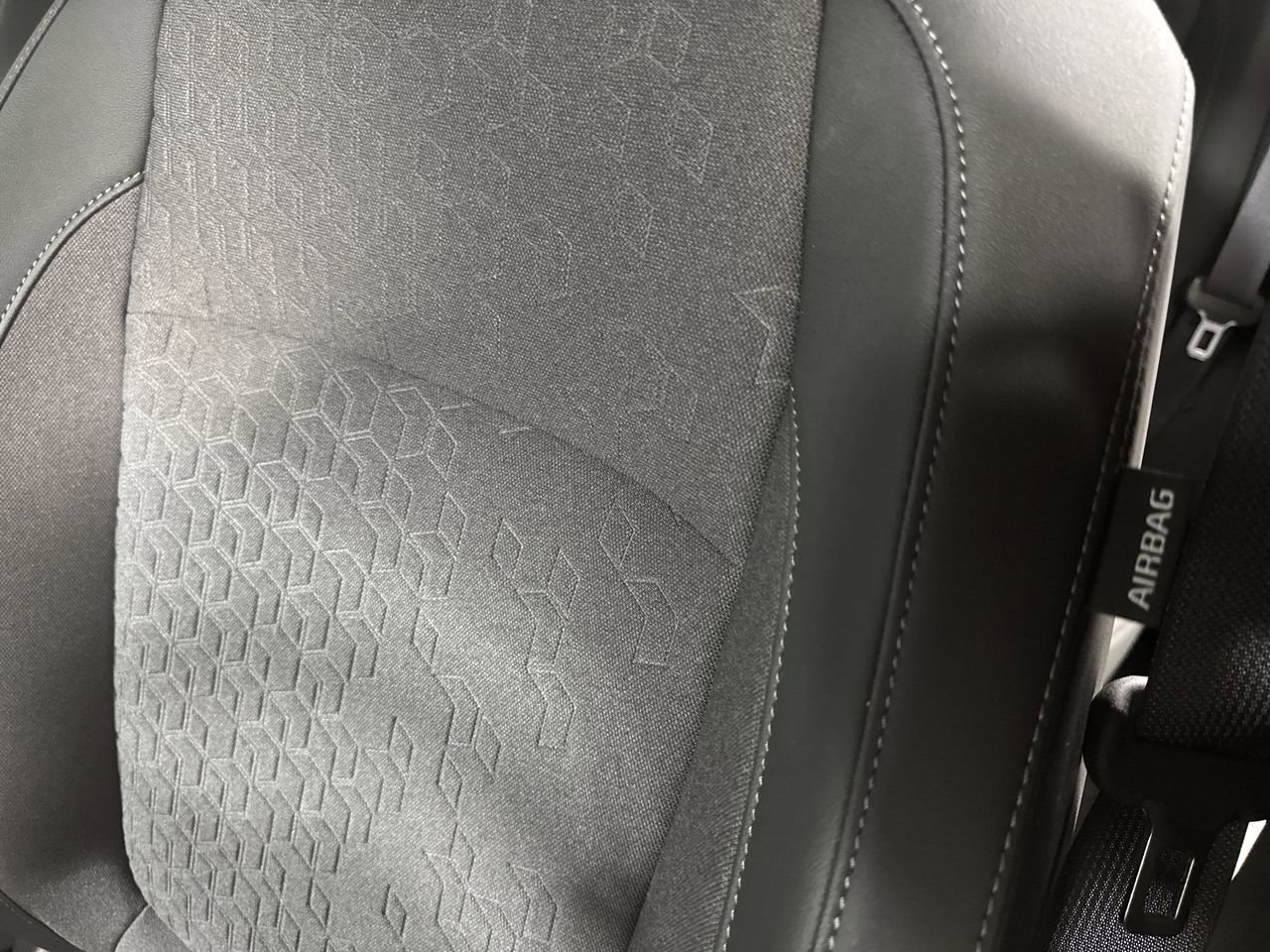 New 2026 Kia Seltos S image 16