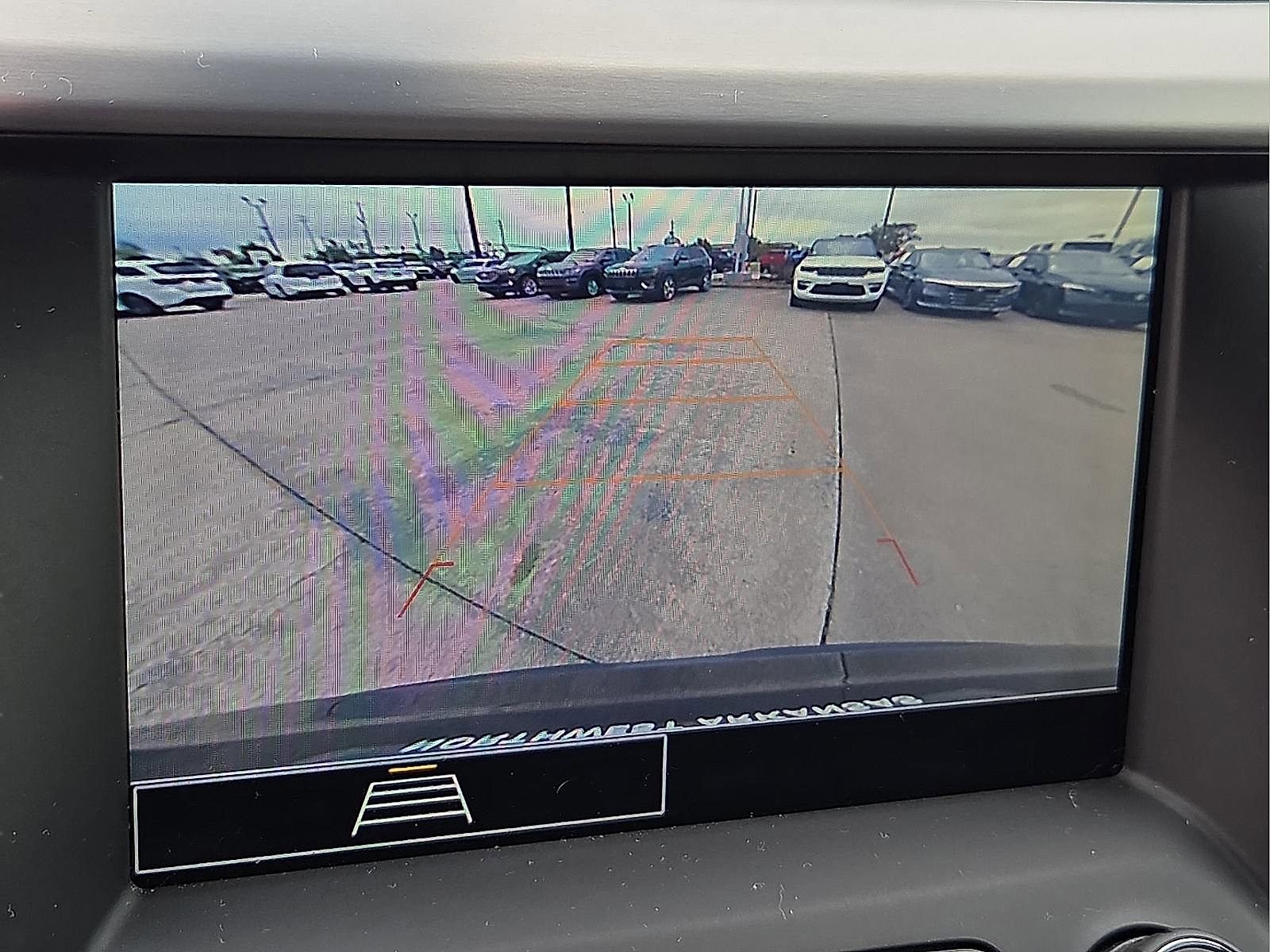 Used 2021 GMC Acadia SLE w/ Driver Convenience Package image 17