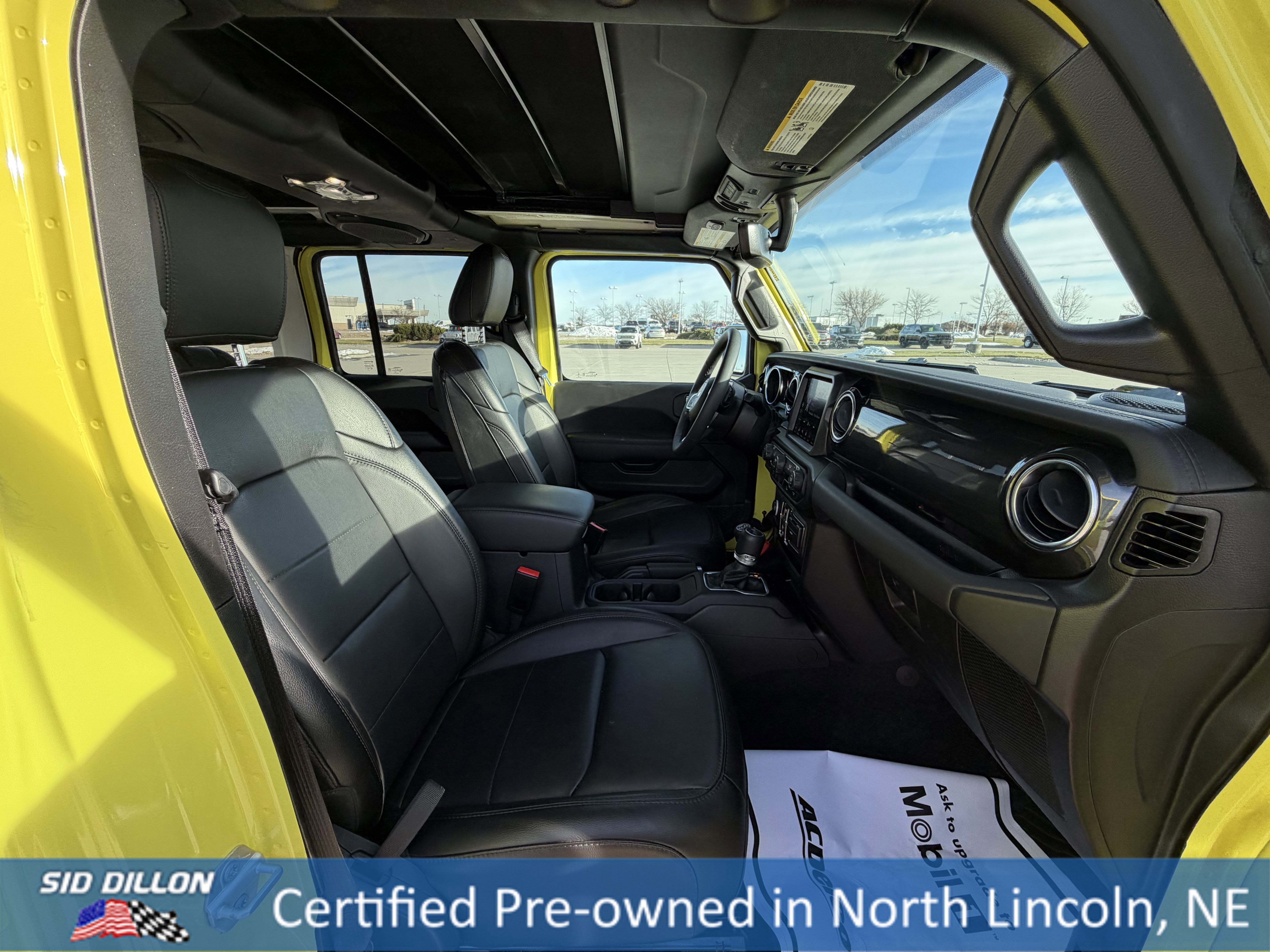 Used 2023 Jeep Wrangler Unlimited Sahara image 22