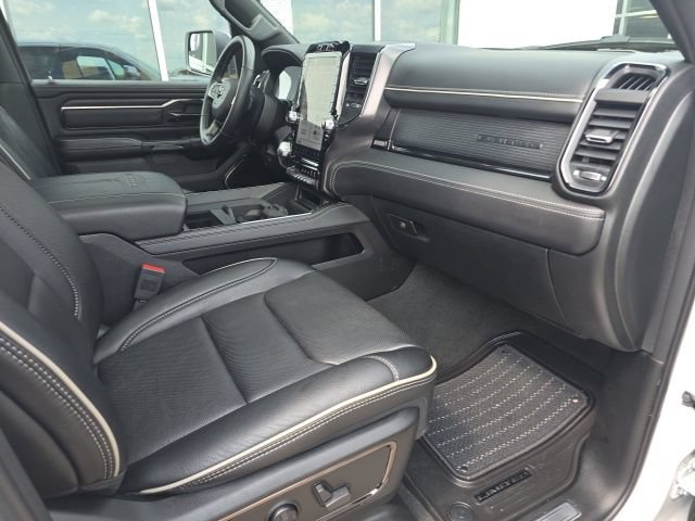 Used 2024 RAM 1500 Limited AWD/4WD image 35