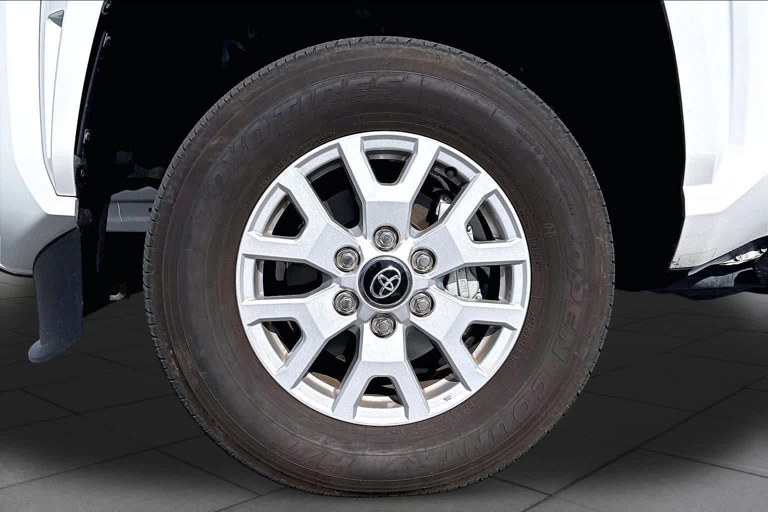 Certified 2025 Toyota Tacoma SR5 RWD image 9