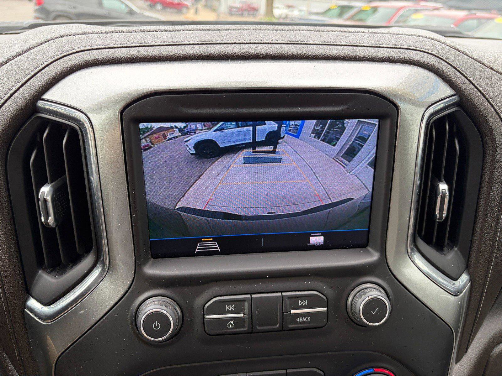 Used 2021 Chevrolet Silverado 3500 LT w/ Convenience Package AWD/4WD image 14