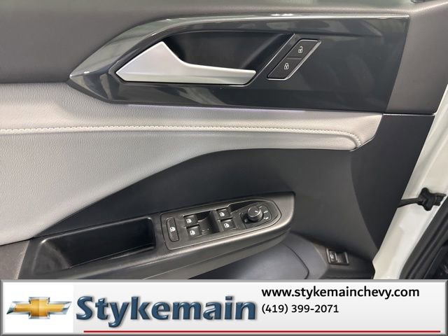 Used 2022 Volkswagen Taos SEL image 36