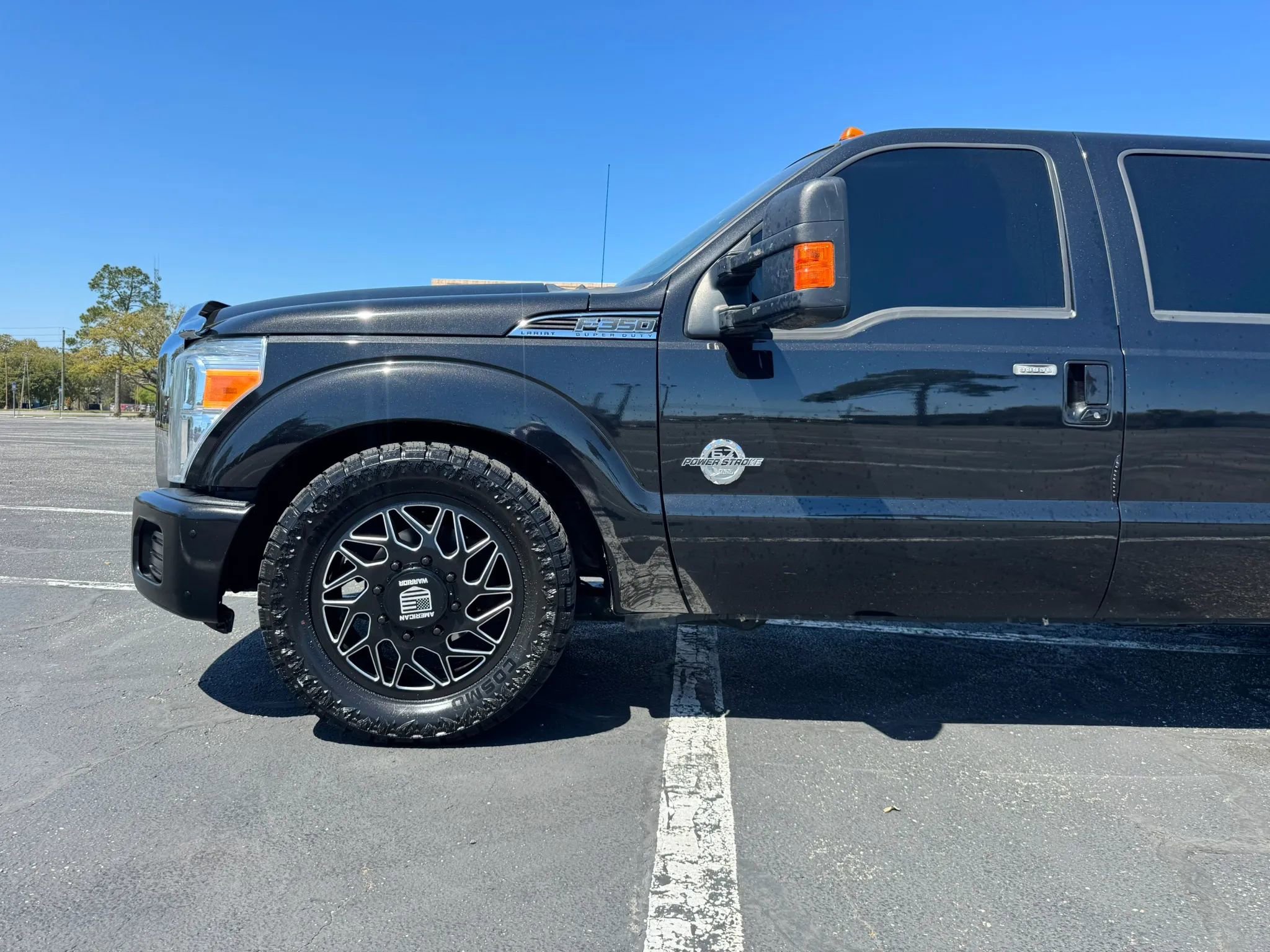 Used 2011 Ford F350 Lariat RWD image 10