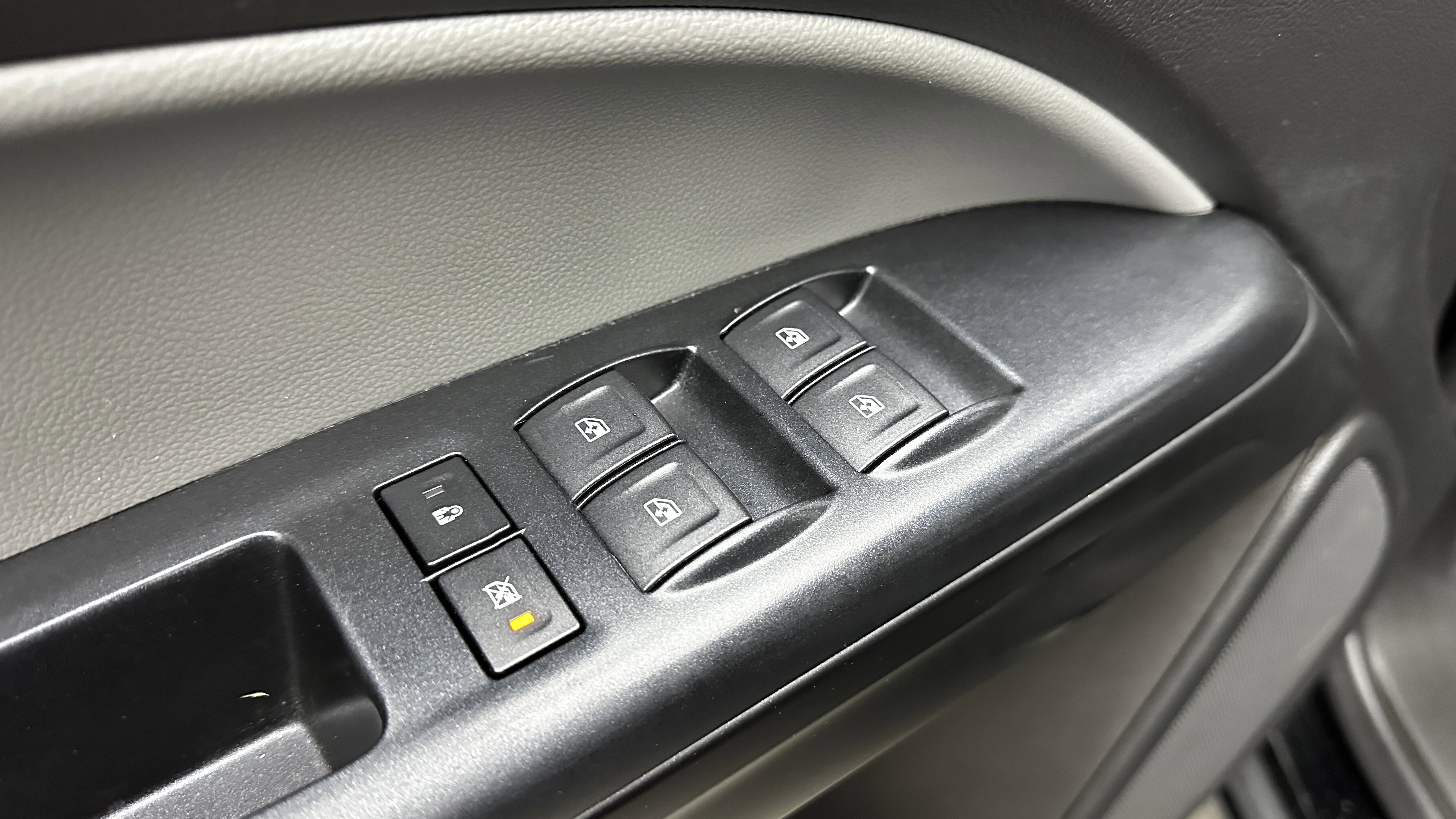 Used 2021 GMC Canyon Elevation Standard w/ Convenience Package image 11