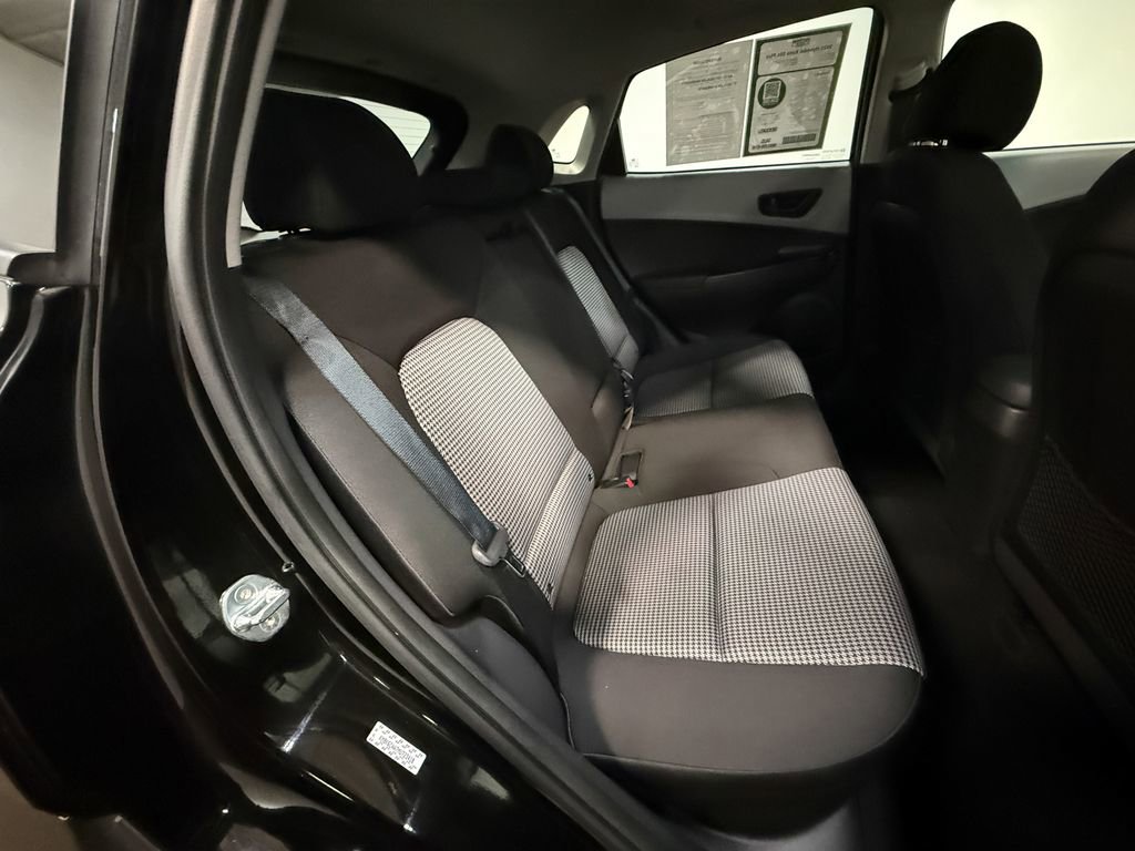 Used 2021 Hyundai Kona SEL Plus AWD/4WD image 14