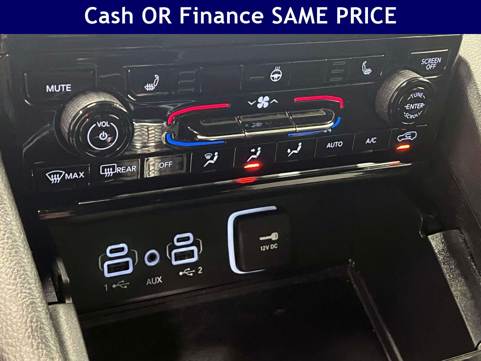 Used 2025 Jeep Grand Cherokee Laredo X w/ Luxury Tech Group I AWD/4WD image 26
