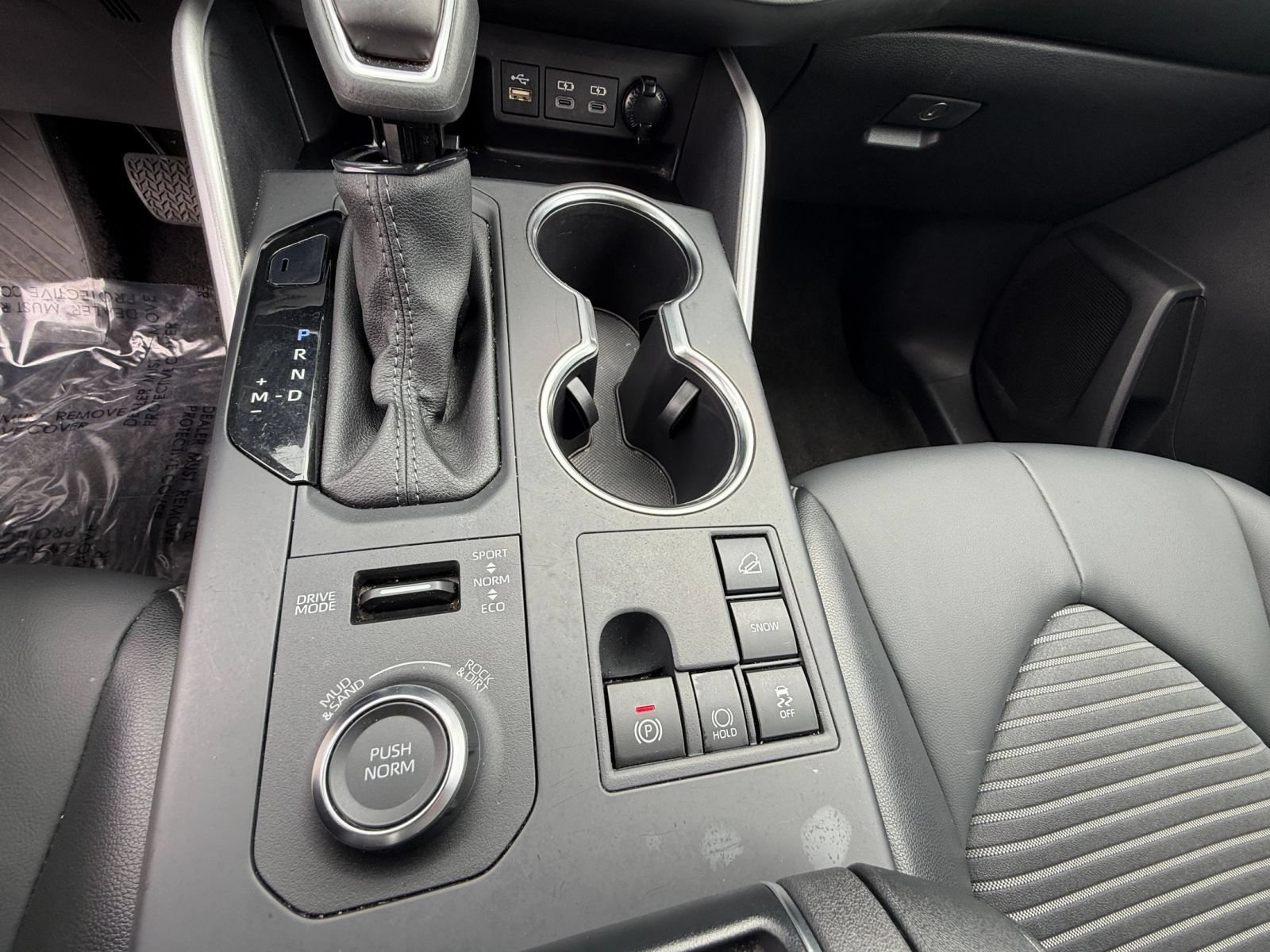 Used 2025 Toyota Highlander XSE AWD/4WD image 45
