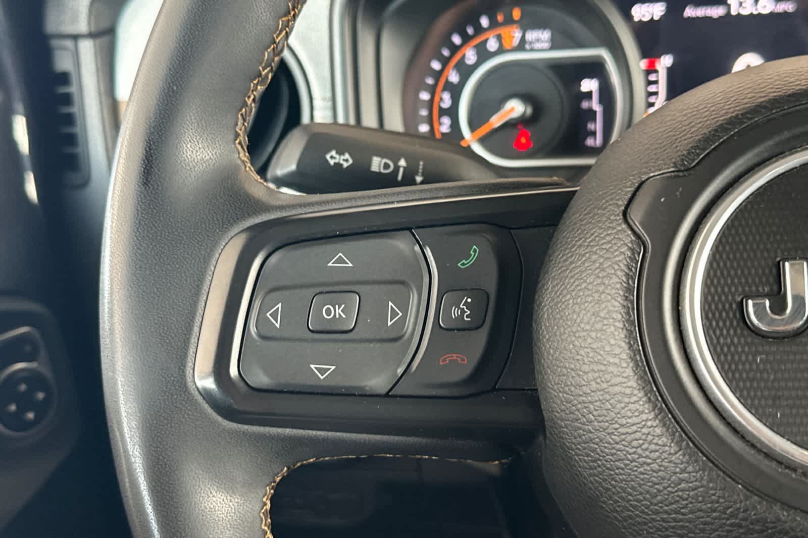 Used 2024 Jeep Gladiator Sport AWD/4WD image 25