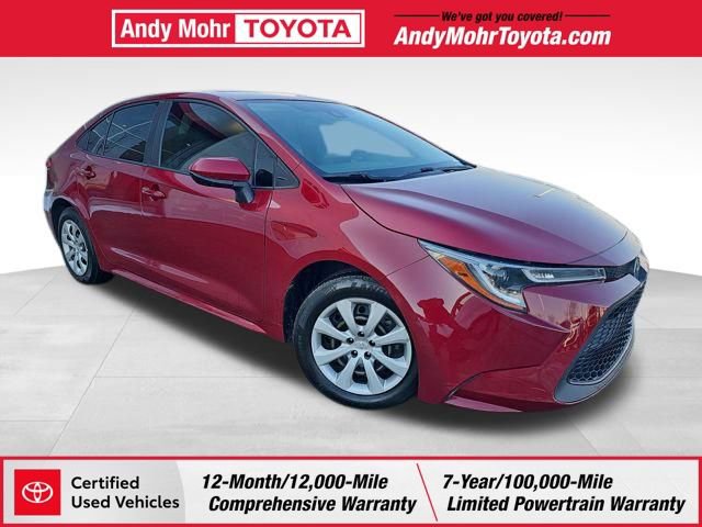 Certified 2022 Toyota Corolla LE image 1