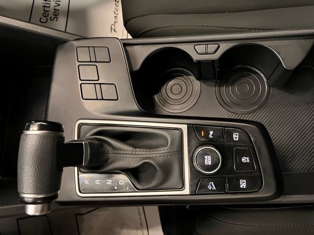 Used 2024 Kia Sportage LX FWD image 25
