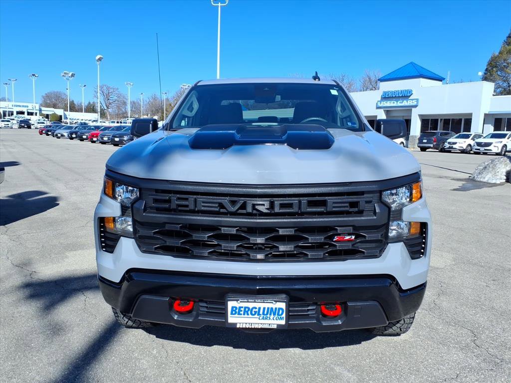 Used 2025 Chevrolet Silverado 1500 Custom Trail Boss image 9
