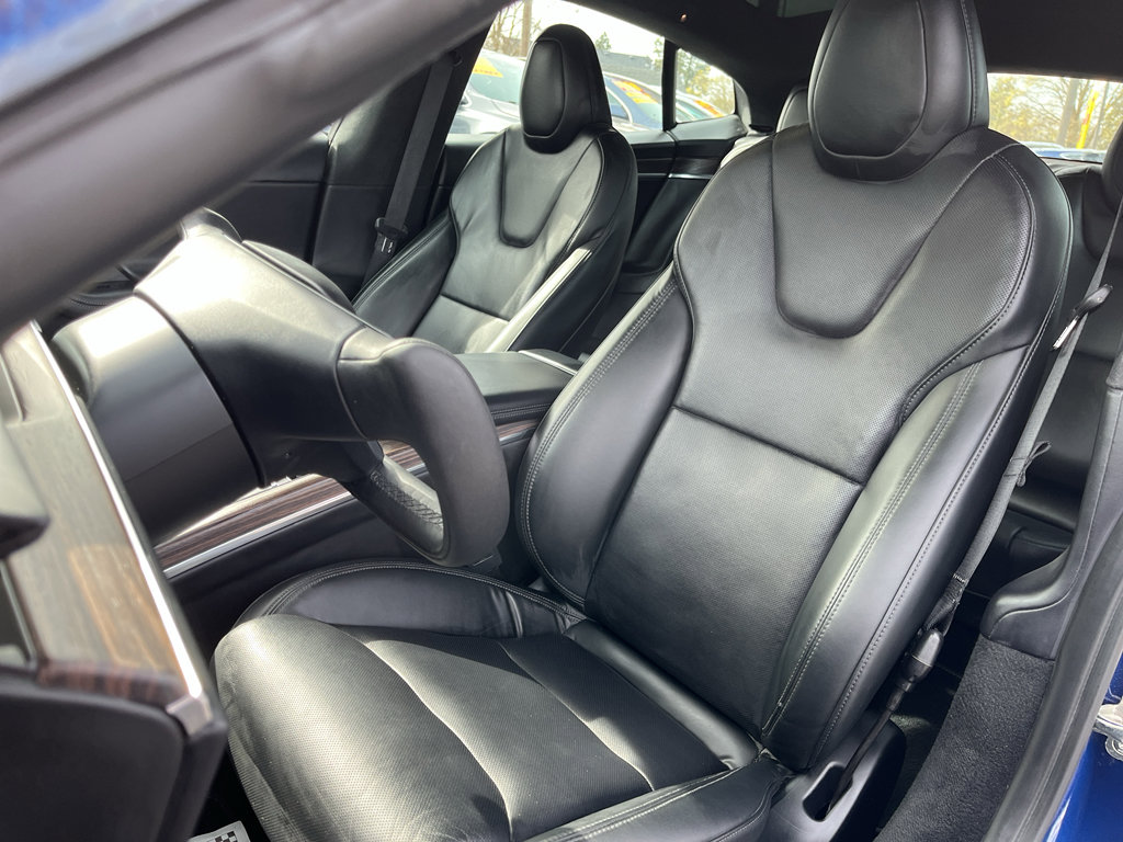 Used 2022 Tesla Model S Standard Range image 11