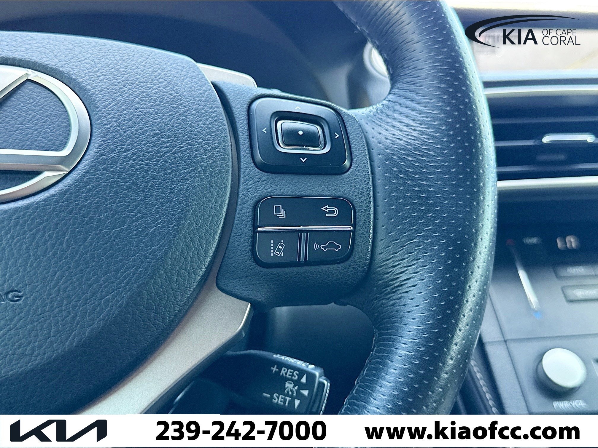 Used 2015 Lexus RC F image 36