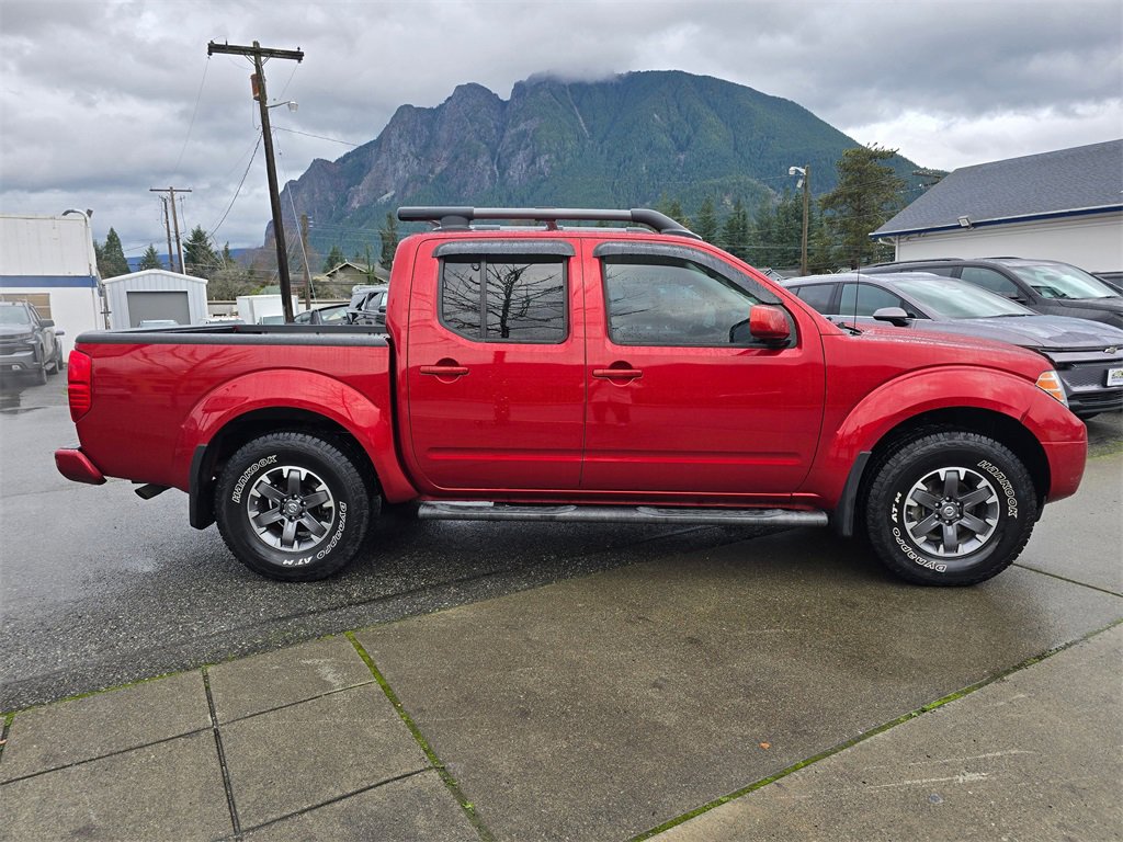 Used 2017 Nissan Frontier PRO-4X w/ Pro-4x Luxury Package image 4