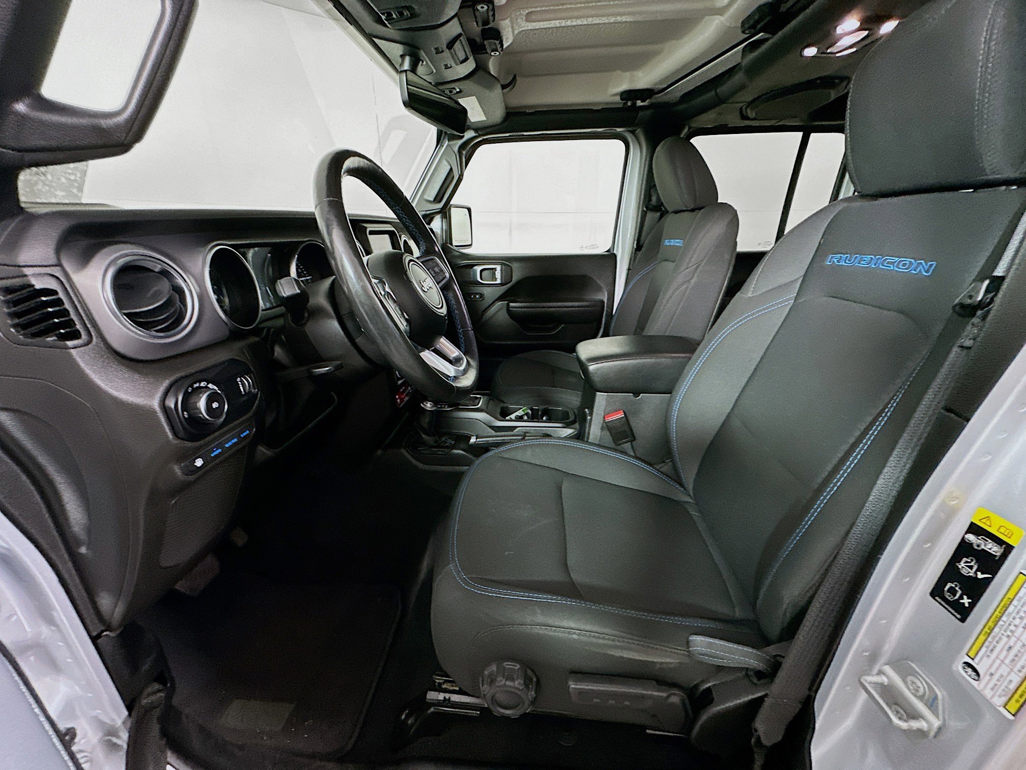 Used 2023 Jeep Wrangler Unlimited Rubicon 4xe w/ Safety Group image 13