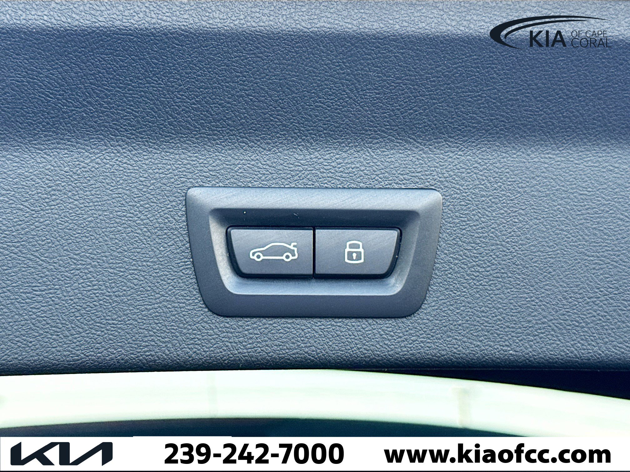 Used 2024 BMW X3 xDrive30i image 12