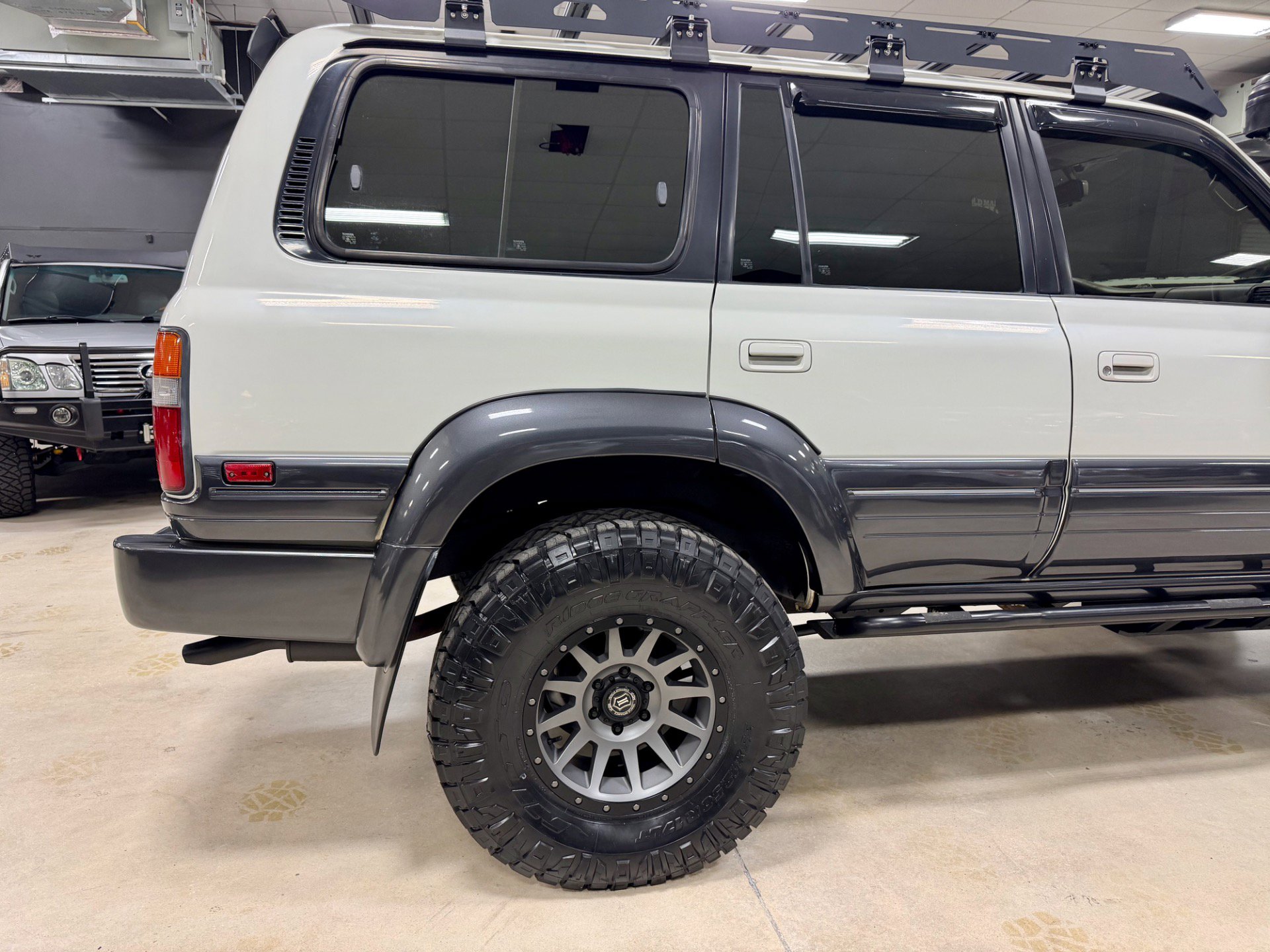 Used 1996 Lexus LX 450 4WD image 19