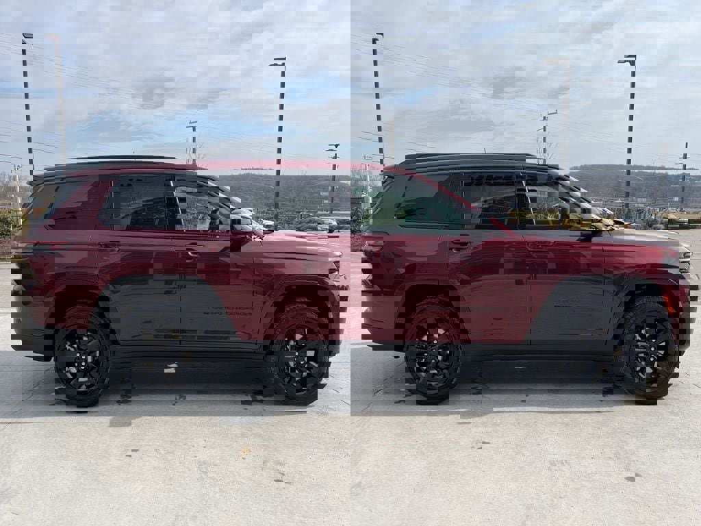 New 2026 Jeep Grand Cherokee L Limited image 23