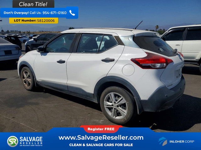 Used 2020 Nissan Kicks S FWD image 3