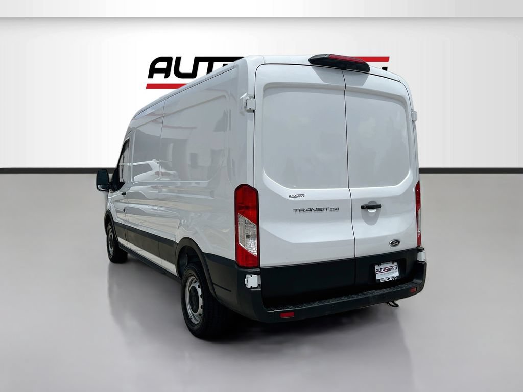 Used 2025 Ford Transit 250 148 Medium Roof w/ Load Area Protection Package RWD image 5