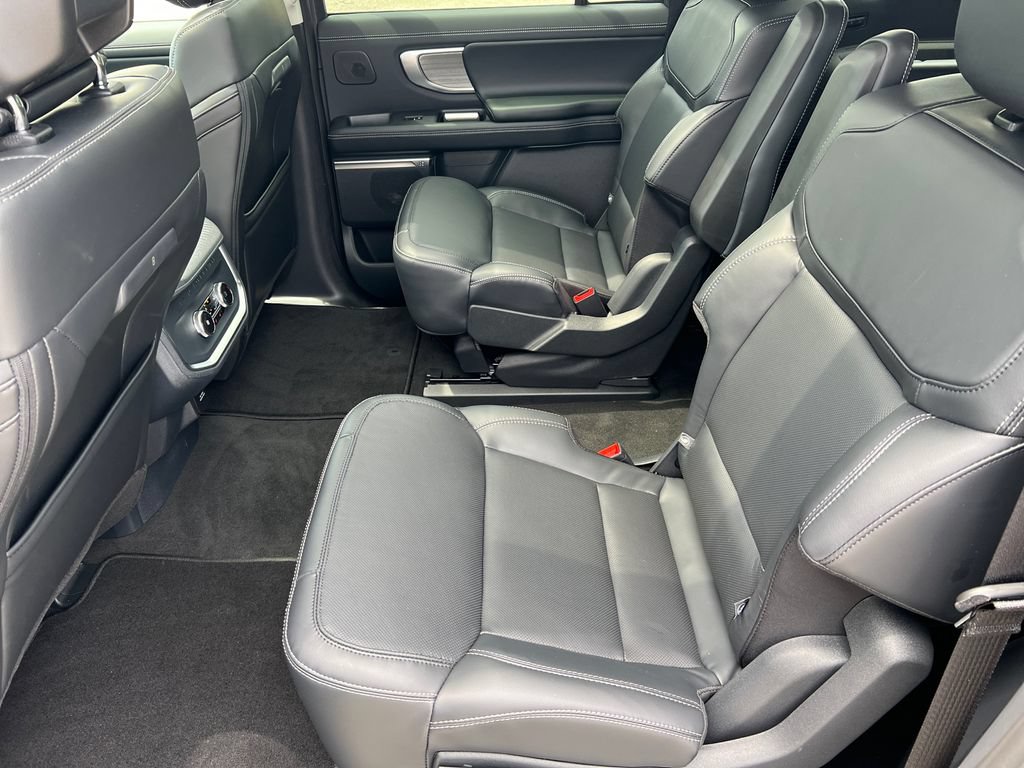New 2026 Ford Expedition Max Platinum w/ Driver's Package AWD/4WD image 25