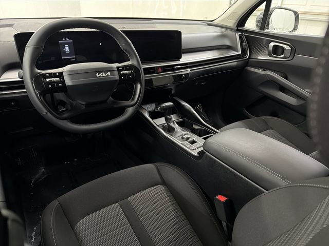 Used 2026 Kia Sorento LX image 17