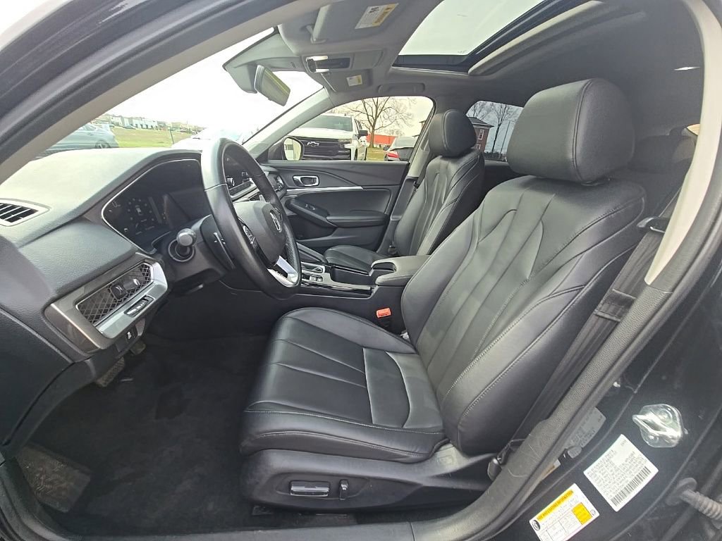Used 2025 Acura Integra Base image 12