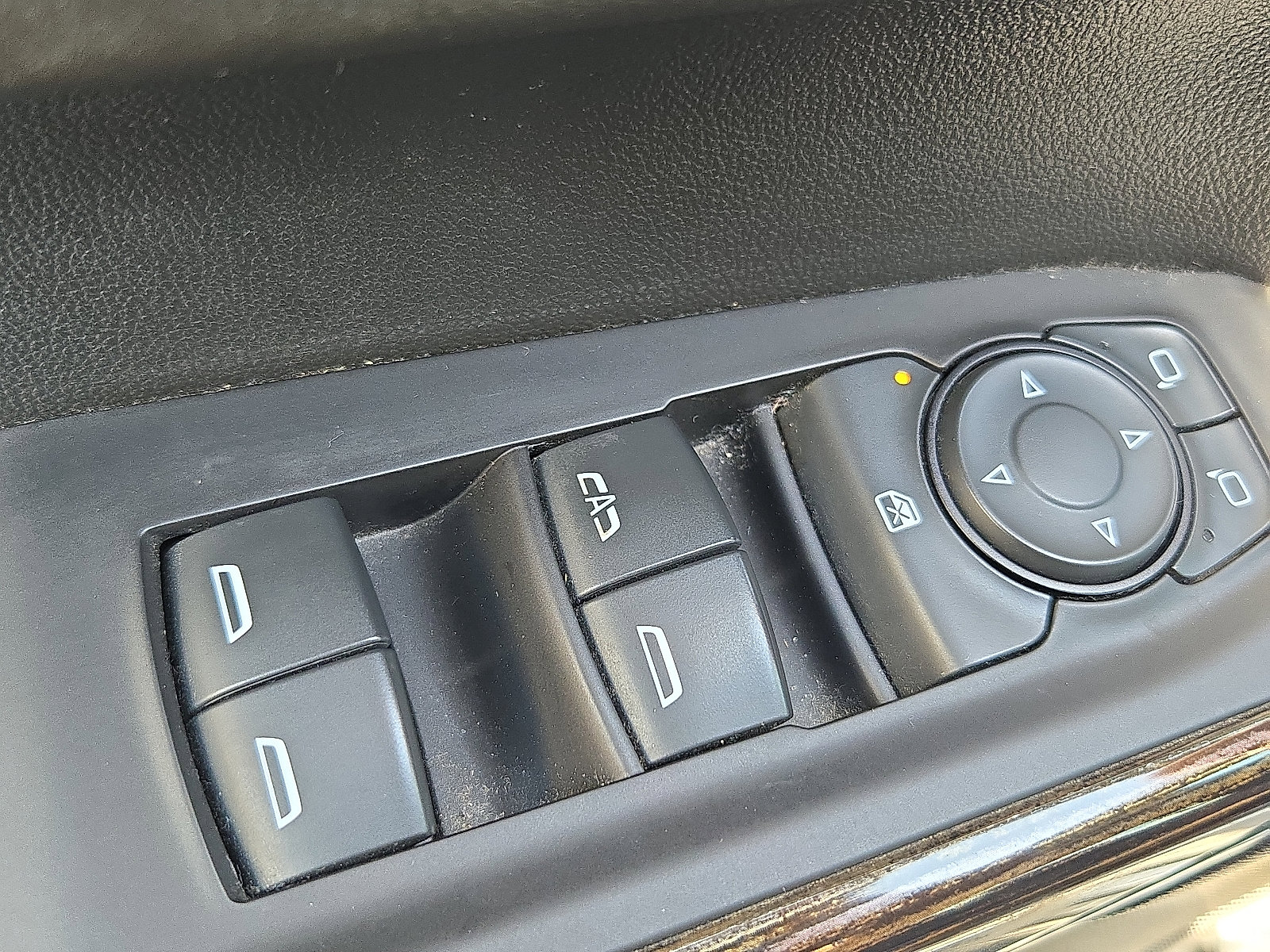 Used 2021 GMC Sierra 1500 Elevation w/ Preferred Package image 14