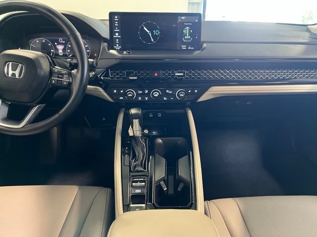 Used 2024 Honda Accord Touring image 21