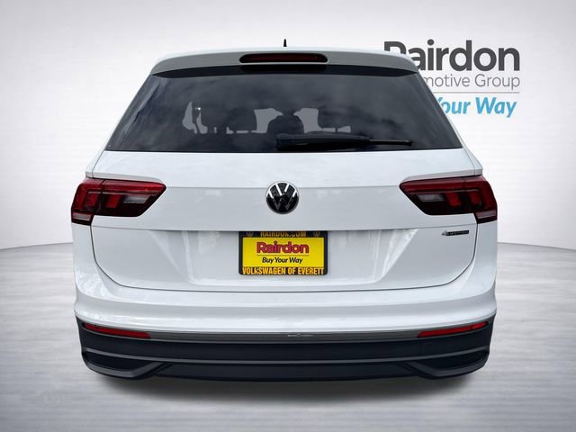 Used 2022 Volkswagen Tiguan SE AWD/4WD image 6
