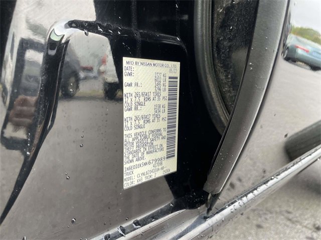 Used 2022 Nissan Frontier SV w/ Technology Package image 32