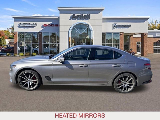 Used 2025 Genesis G70 2.5T image 5
