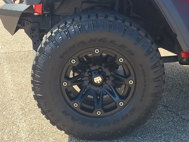 Used 2020 Jeep Wrangler Sport AWD/4WD image 10