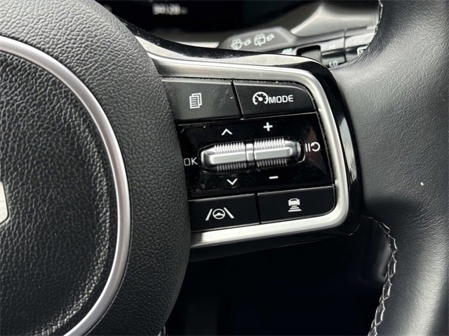 Used 2023 Kia Sorento SX image 24
