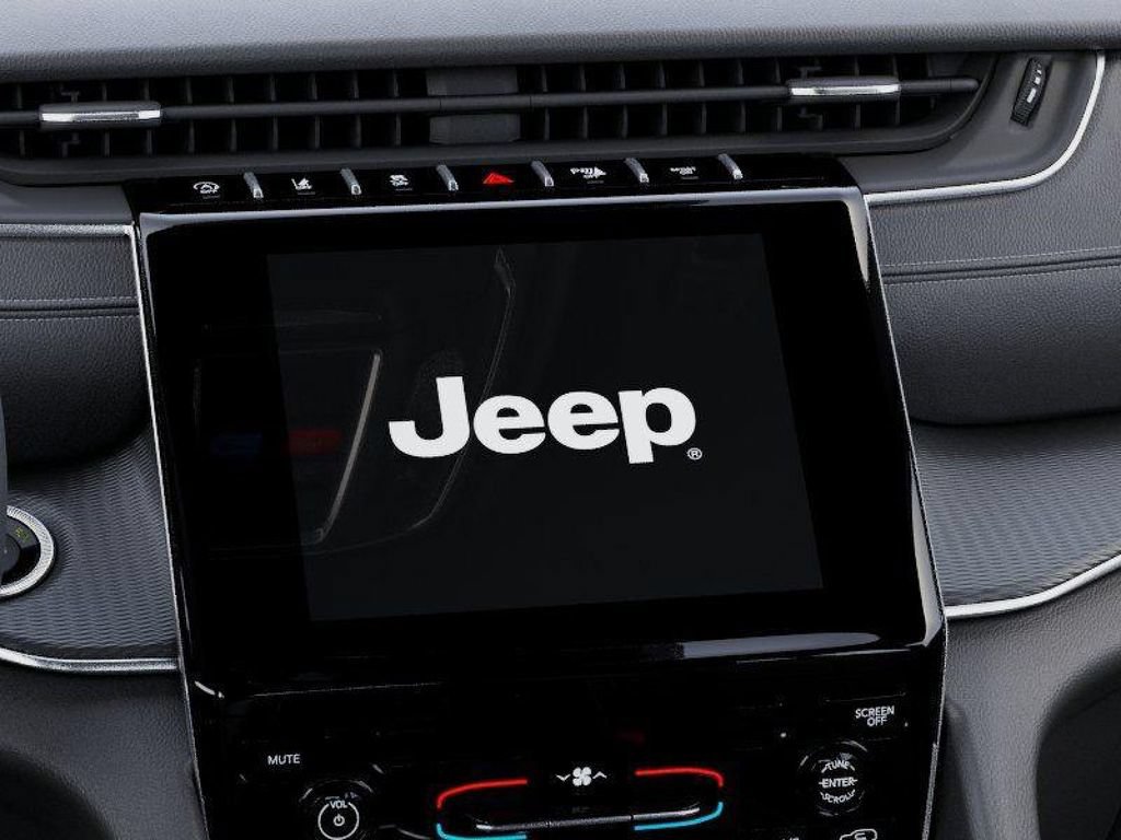 New 2025 Jeep Grand Cherokee Laredo AWD/4WD image 18