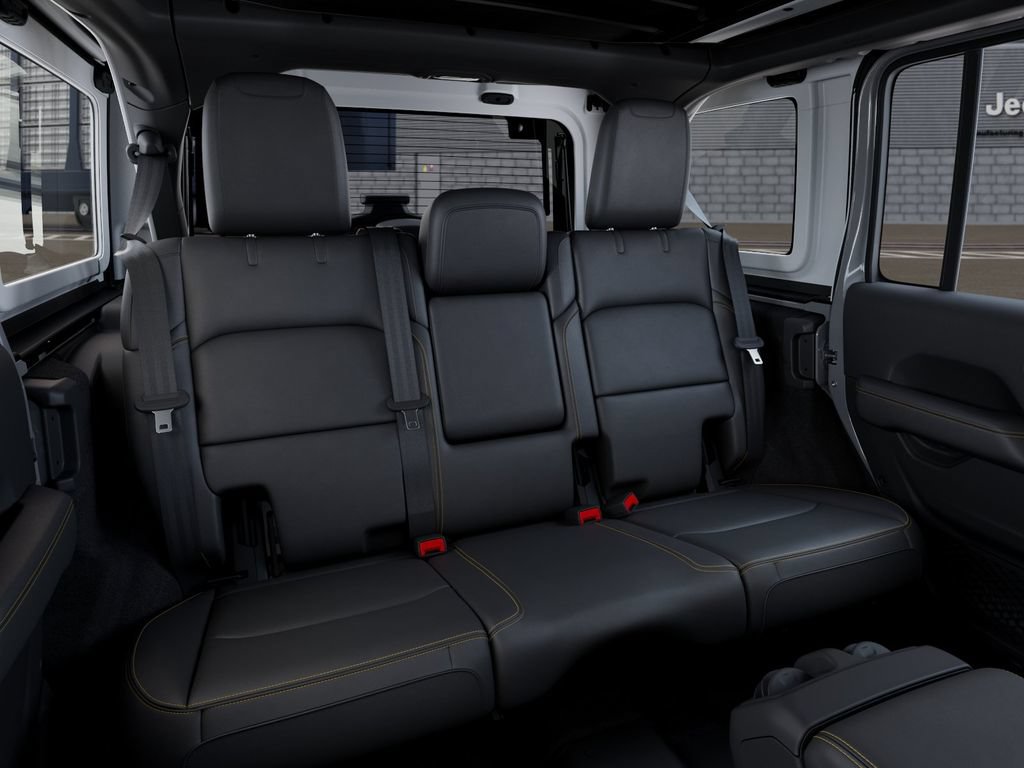 New 2026 Jeep Wrangler Unlimited Sahara AWD/4WD image 15