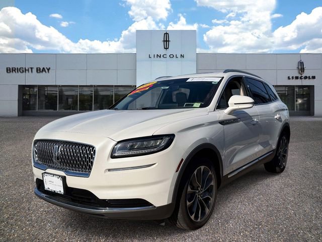 Used 2023 Lincoln Nautilus Reserve image 5