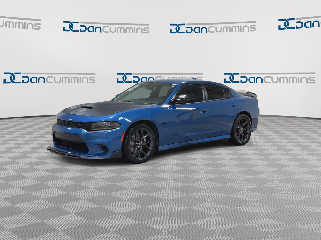 Used 2023 Dodge Charger R/T w/ Plus Group RWD image 4