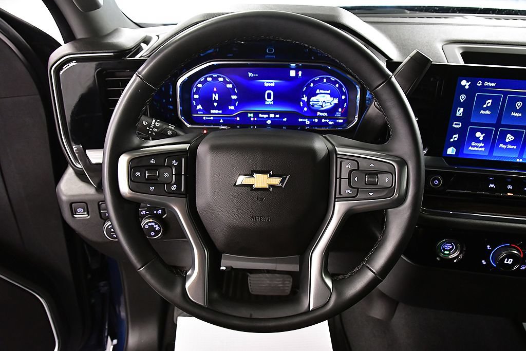 Used 2023 Chevrolet Silverado 1500 LT AWD/4WD image 19