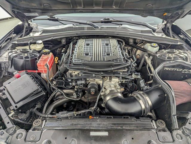Used 2019 Chevrolet Camaro ZL1 RWD image 10