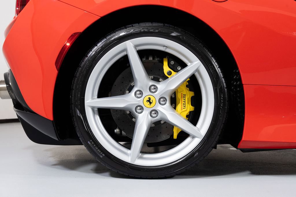 Used 2021 Ferrari F8 Tributo image 20
