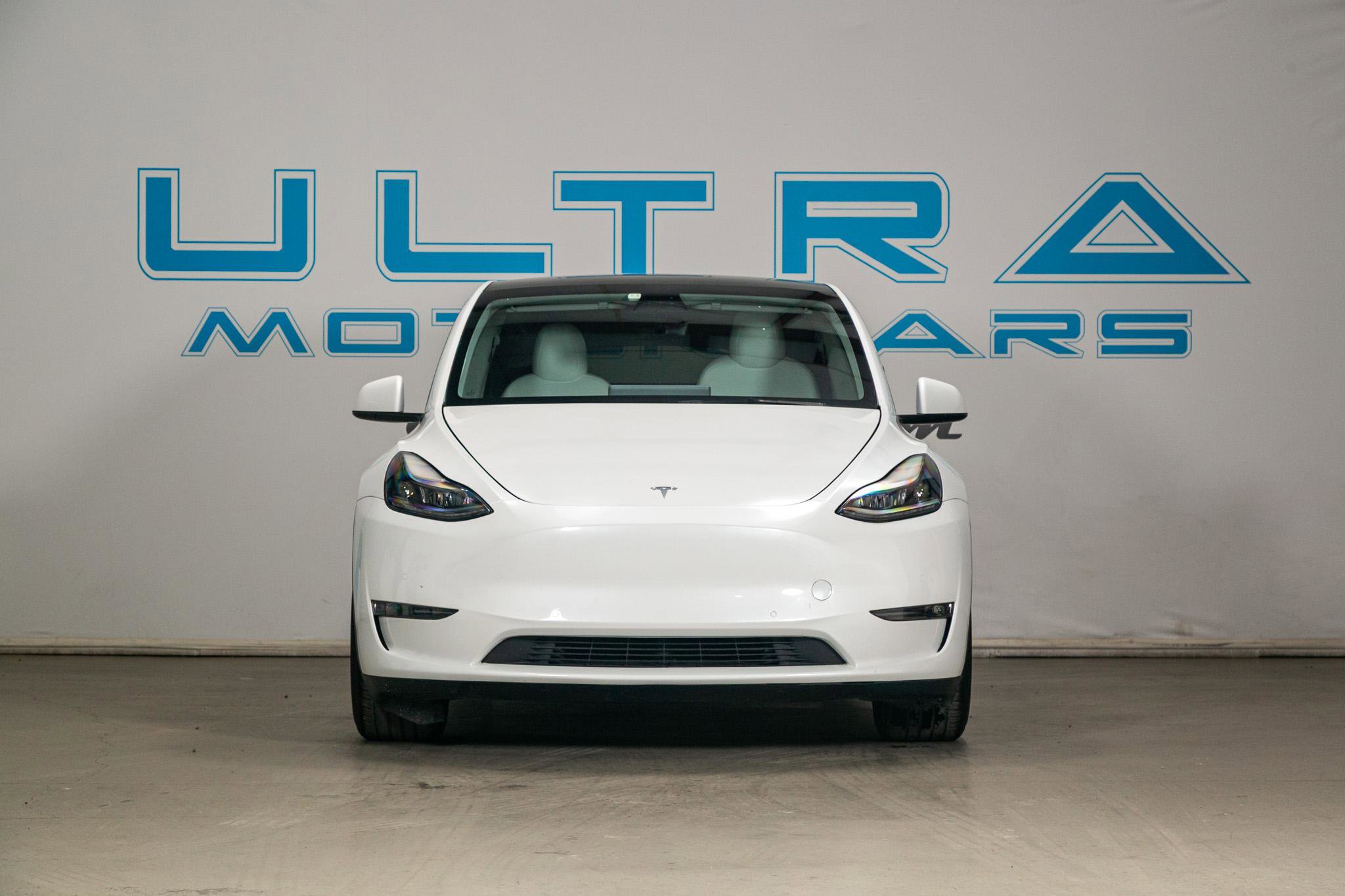 Used 2021 Tesla Model Y Performance image 5
